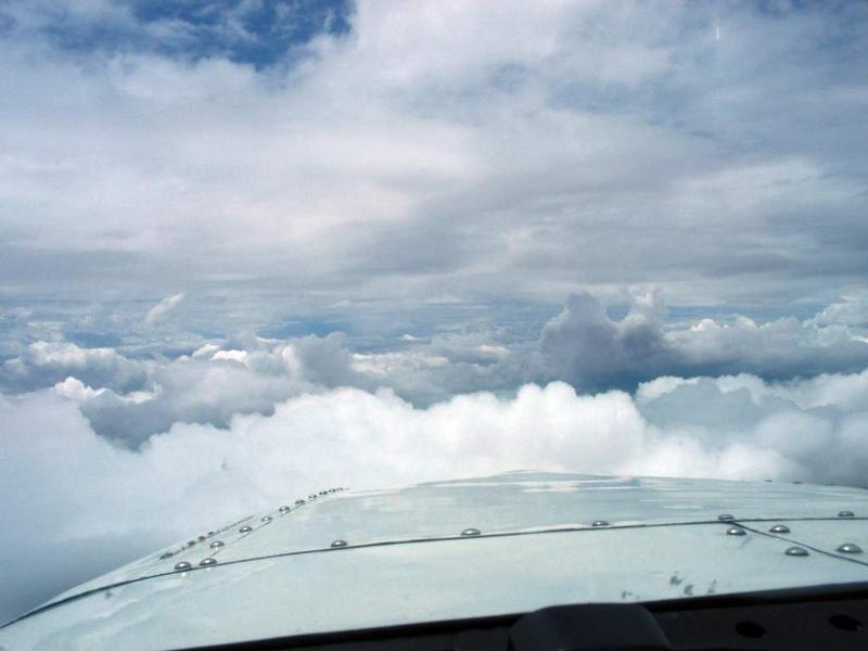 Aviation Clouds Photo Viewer